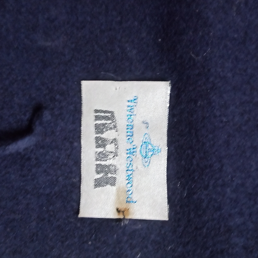 Vivienne Westwood - Picture 2 of 2